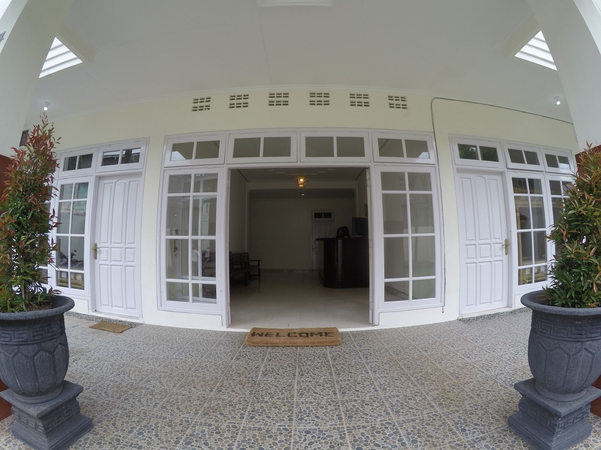 Palmyra Hostel Malang Exterior foto